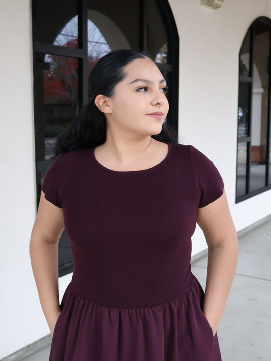 Selah Round Neck Short Sleeve Midi Dress